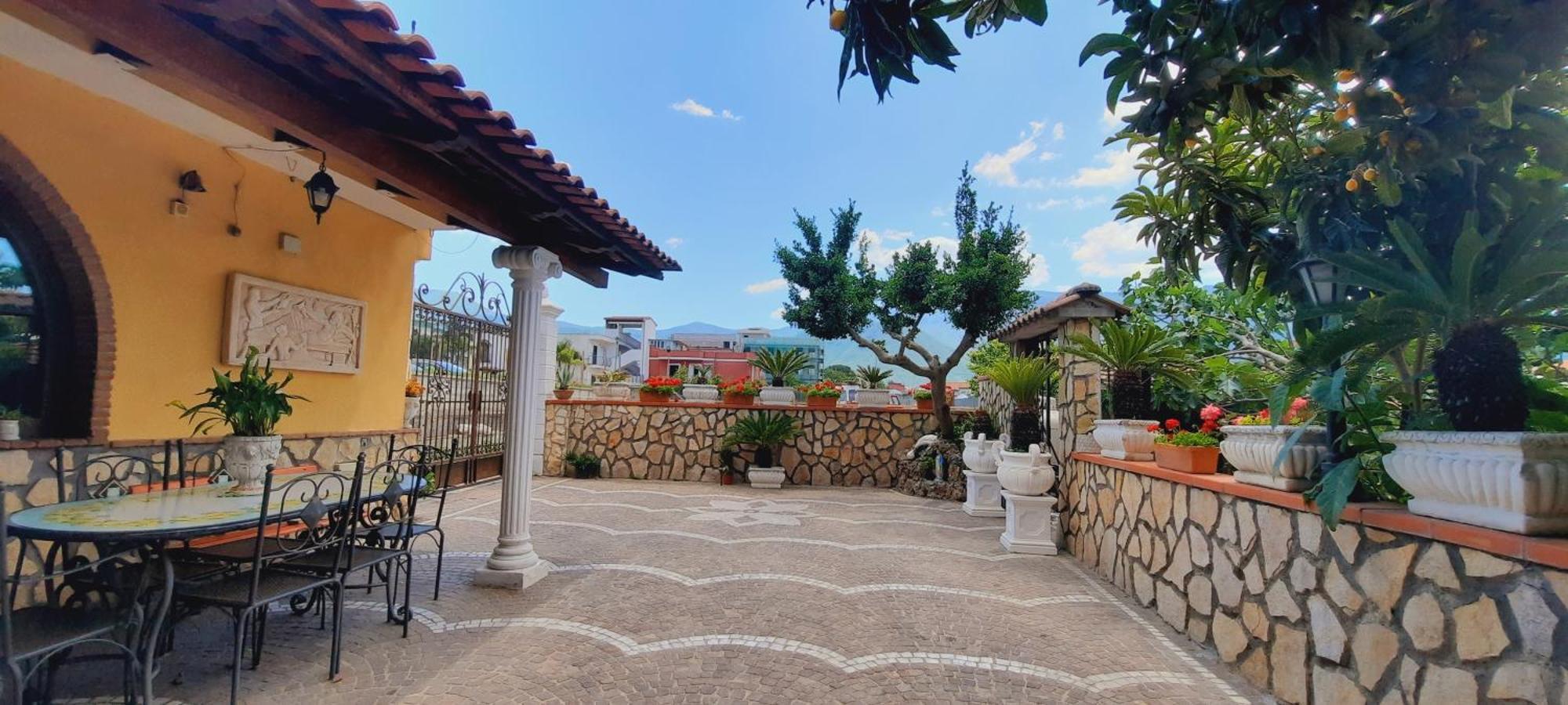 Buonocore Rooms Santa Maria La Carità Εξωτερικό φωτογραφία